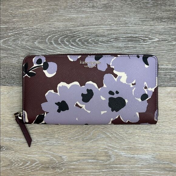 4878-4 Kate Spade Lavender and Maroon Floral Wallet - Picture 1 of 12